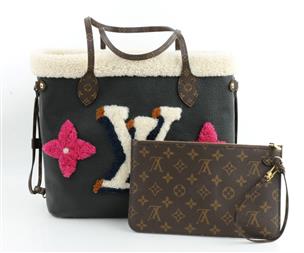 Louis Vuitton Monogram Teddy Neverfull mm Pochette Wristlet New